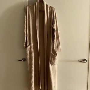 Women’s cashmere robe.
